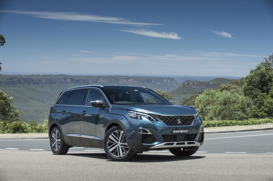  Peugeot 5008 GT 2018 года  (AU) (фото 18 из 29)
